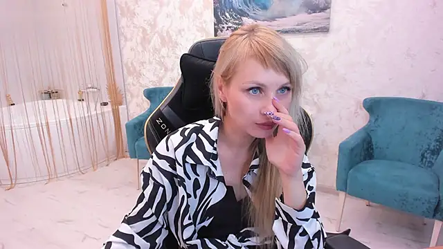 LindaSandy 1 online show from September 2025 07:53:01 AM