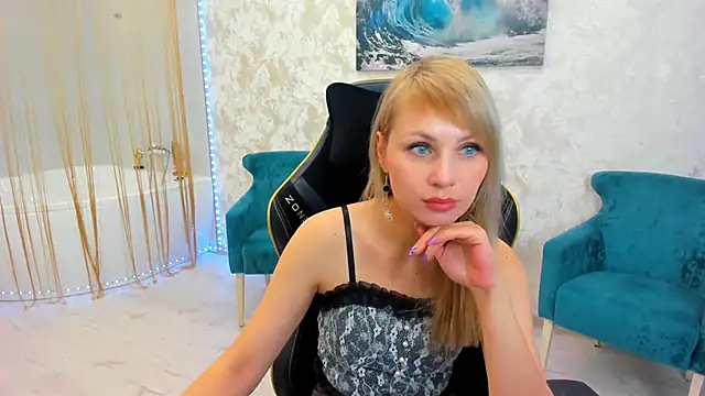 LindaSandy 1 online show from October 2025 06:04:02 AM