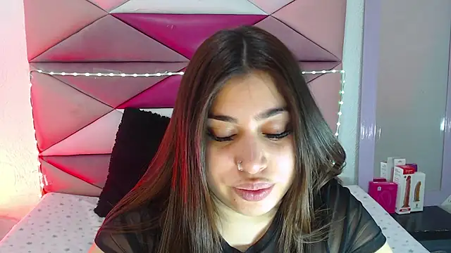 jazminslut online show from September 2025 01:01:02 AM