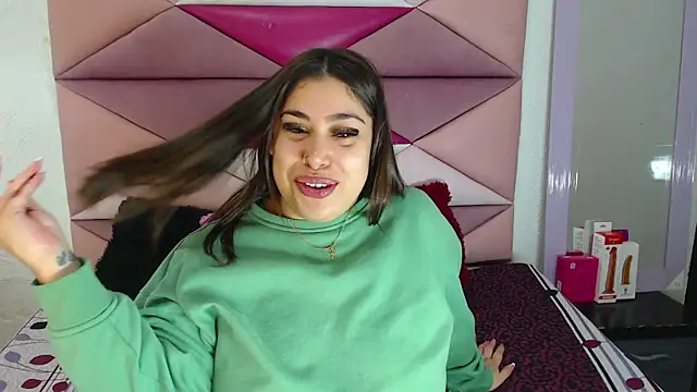 jazminslut online show from September 2025 01:01:02 AM