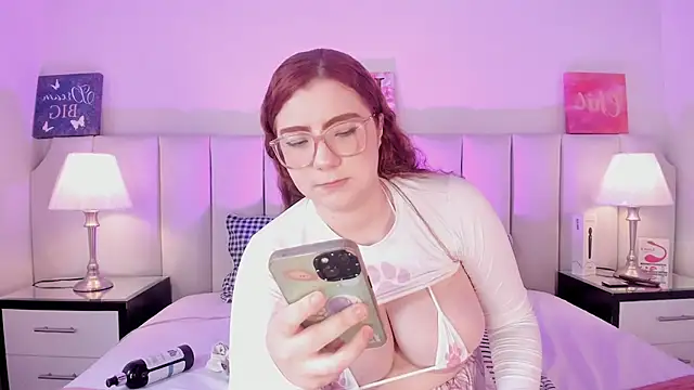 lizy portman online show from October 2025 07:35:02 PM