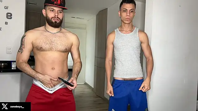 Snapshot of zoneboys chatting on November 2025 10:46:02 PM zoneboys online show from November 2025 10:46:02 PM