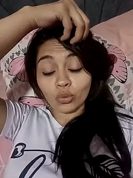 tifanny turner online show from November 2025 04:23:02 PM