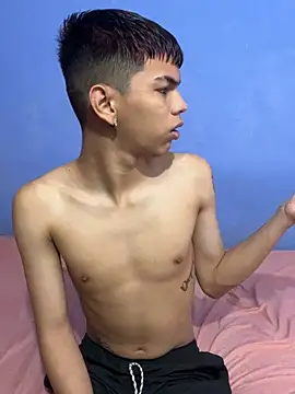 Snapshot of Baby_boy14 chatting on July 2026 01:23:02 AM Baby boy14 online show from July 2026 01:23:02 AM