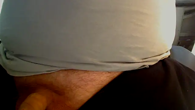 Snapshot of latexsub75 chatting on September 2025 04:18:01 AM latexsub75 online show from September 2025 04:18:01 AM