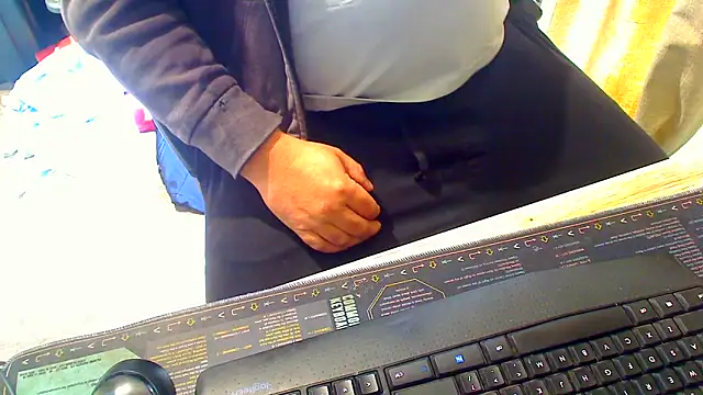 latexsub75 online show from February 2026 10:20:01 PM