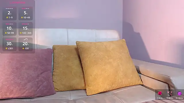 alesiamoore online show from November 2025 01:26:01 PM