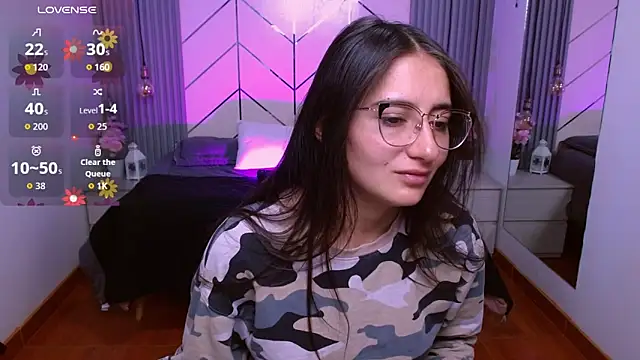 alesiamoore online show from March 2026 04:00:01 PM