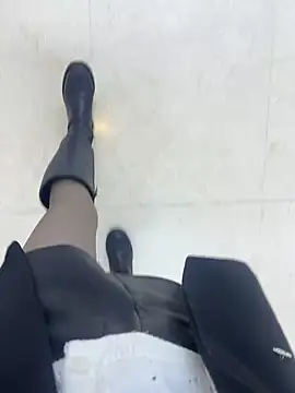 xiaoyuan01 online show from March 2026 02:08:01 AM