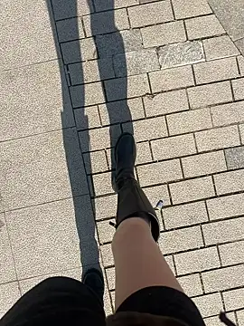 xiaoyuan01 online show from January 2026 02:17:01 AM