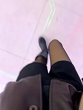 xiaoyuan01 online show from January 2026 01:53:02 AM