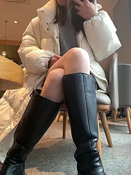 xiaoyuan01 online show from March 2026 05:19:01 AM