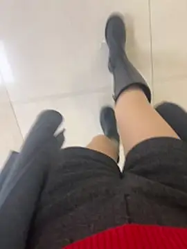 xiaoyuan01 online show from February 2026 02:32:02 AM