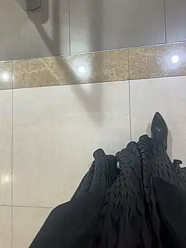 xiaoyuan01 online show from January 2026 02:29:01 AM