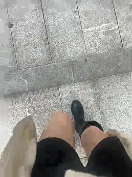 xiaoyuan01 online show from March 2026 02:06:02 AM