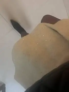 xiaoyuan01 online show from December 2025 02:59:02 AM