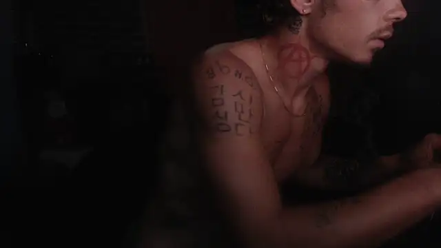 Snapshot of mastertrap chatting on October 2025 09:01:01 AM mastertrap online show from October 2025 09:01:01 AM