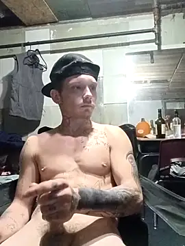 Snapshot of mastertrap chatting on November 2025 05:34:01 AM mastertrap online show from November 2025 05:34:01 AM