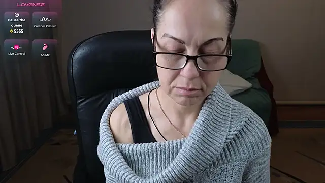 Ronda Roni online show from January 2026 02:13:01 PM