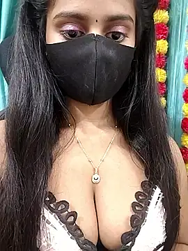 Aanya hotty online show from March 2026 07:31:01 PM