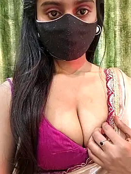 Aanya hotty online show from January 2026 04:43:02 PM