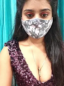 Aanya hotty online show from September 2025 06:25:02 PM