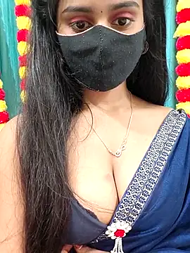 Snapshot of Aanya_hotty chatting on November 2025 03:39:02 PM Aanya hotty online show from November 2025 03:39:02 PM