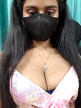 Aanya hotty online show from March 2026 06:32:02 PM