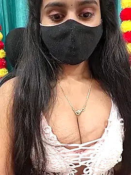 Snapshot of Aanya_hotty chatting on November 2025 04:44:02 PM Aanya hotty online show from November 2025 04:44:02 PM