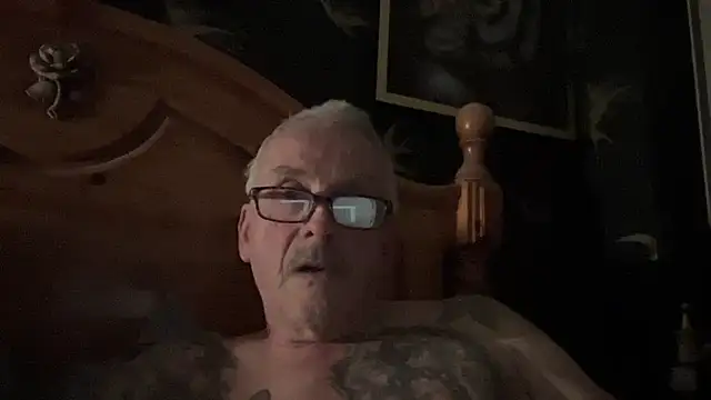 poggles online show from February 2026 08:06:01 PM