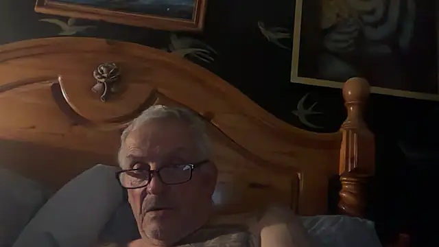 poggles online show from October 2025 07:35:01 PM