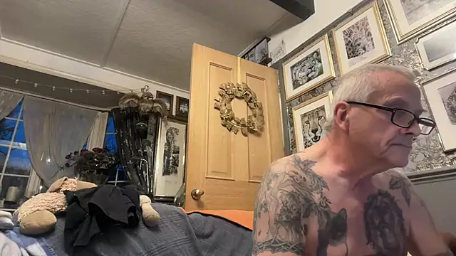 poggles online show from March 2026 05:09:01 AM