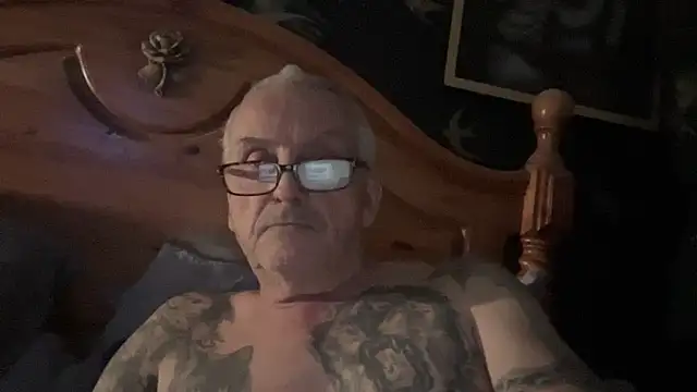 poggles online show from December 2025 07:15:01 PM