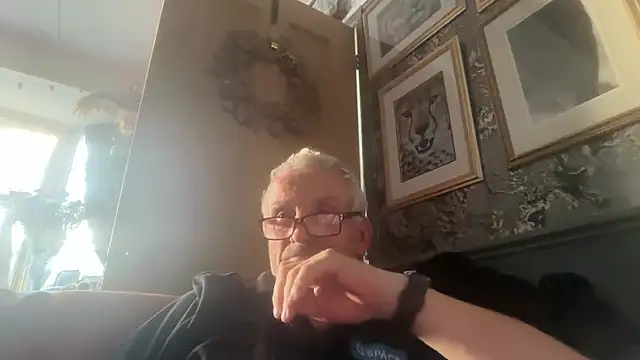 poggles online show from May 2026 07:09:01 PM