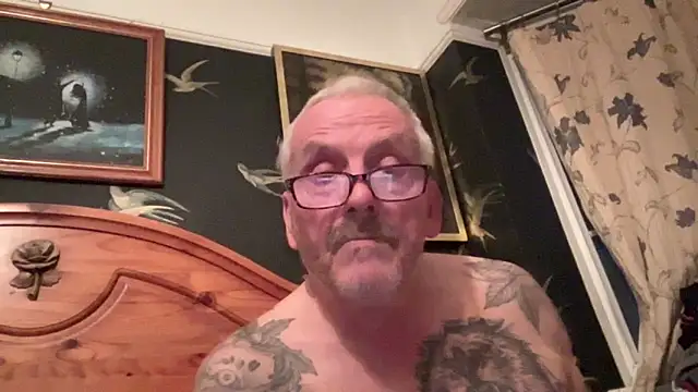 poggles online show from February 2026 05:18:01 PM