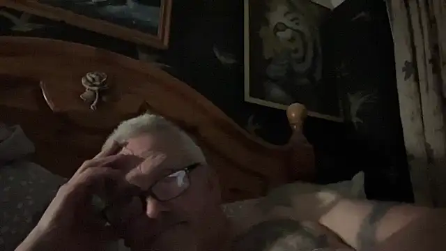 poggles online show from April 2026 08:57:02 PM