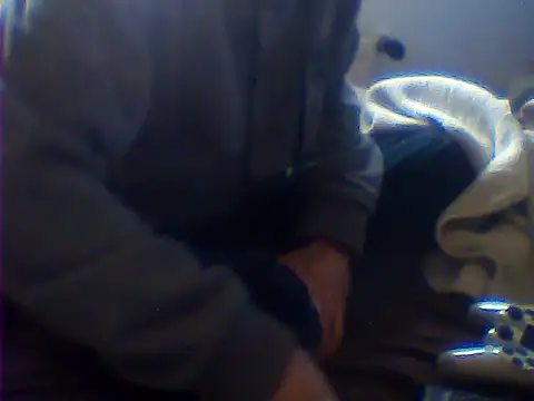 Snapshot of rimbaud77 chatting on May 2026 04:02:01 PM rimbaud77 online show from May 2026 04:02:01 PM