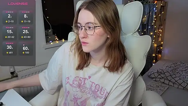 urstripchatgf online show from November 2025 07:12:01 AM