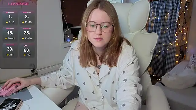 urstripchatgf online show from November 2025 08:46:02 AM