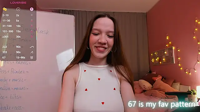 Shriya Sarann online show from February 2026 02:15:02 PM