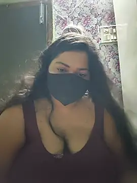 Snapshot of Liyaa_24 chatting on June 2026 05:06:01 PM Liyaa 24 online show from June 2026 05:06:01 PM