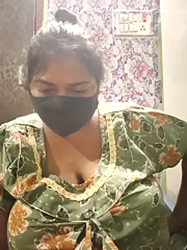 Liyaa 24 online show from March 2026 06:20:01 PM