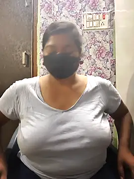 Liyaa 24 online show from March 2026 04:08:01 PM