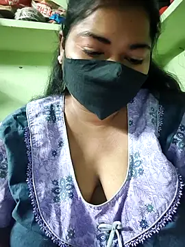 Snapshot of Liyaa_24 chatting on February 2026 04:59:02 PM Liyaa 24 online show from February 2026 04:59:02 PM