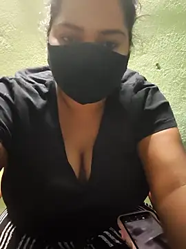 Snapshot of Liyaa_24 chatting on February 2026 08:52:02 PM Liyaa 24 online show from February 2026 08:52:02 PM