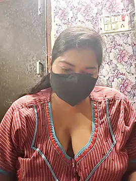 Liyaa 24 online show from March 2026 05:22:02 PM