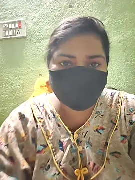 Snapshot of Liyaa_24 chatting on February 2026 12:17:02 AM Liyaa 24 online show from February 2026 12:17:02 AM