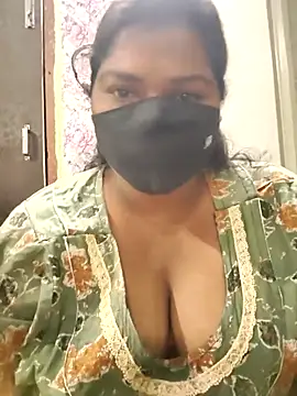 Liyaa 24 online show from April 2026 08:38:02 AM