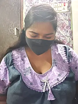 Liyaa 24 online show from March 2026 04:40:01 PM