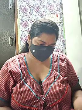 Liyaa 24 online show from April 2026 05:05:01 PM